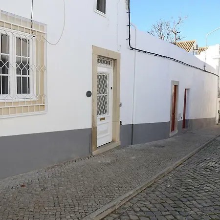 Lemontreehouse, + Garden, Historical Centre