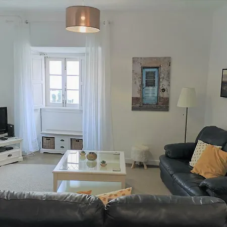 Lemontreehouse, + Garden, Historical Centre Daire Tavira